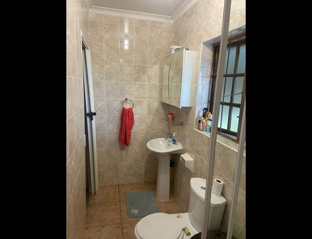 3 BEDROOM TOWNHOUSE FOR SALE IN LINCOLN MEADE